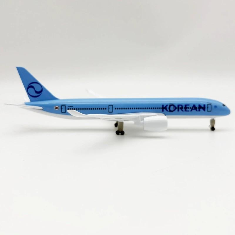 Decoration 20cm Korean Airways A350 Airplane 1/400 Scale Diecast Metal Alloy With Landing Gear Model Collection for Friend Gift
