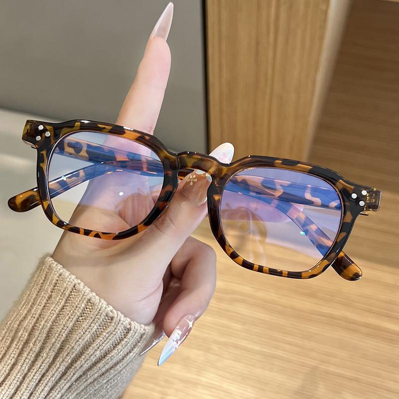 Simple Square Plastic Flat Light Glasses for Men and Women Fashion Trend Anti Blue Light Reading Eyewear