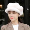 Elegante Faux Fur Baret voor Dames - Winterwarmte met Verstelbare Metalen Sluiting, Chic Imitatie Nerts Design, Perfect voor Kerstuitjes
