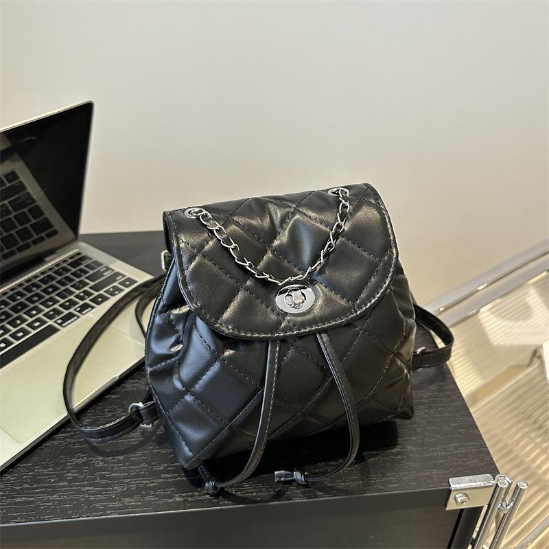 Rhombus Backpack Women's Fashion Summer New High-end Niche Design Chain Bag Small Women's Backpack