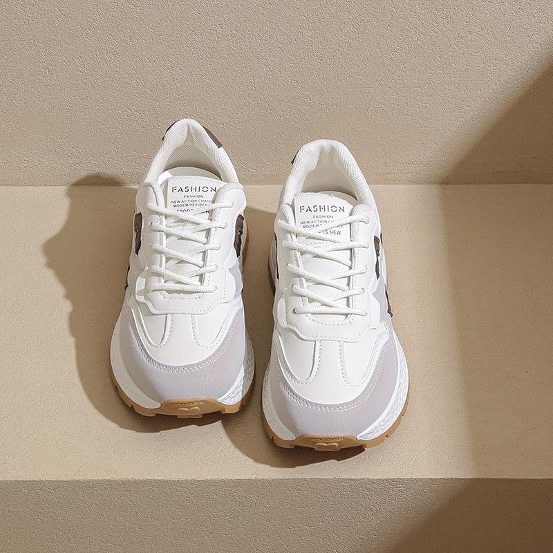 

Dad shoes women s autumn and winter new student shoes thick-soled heightening casual sports shoes 35 сірий колір