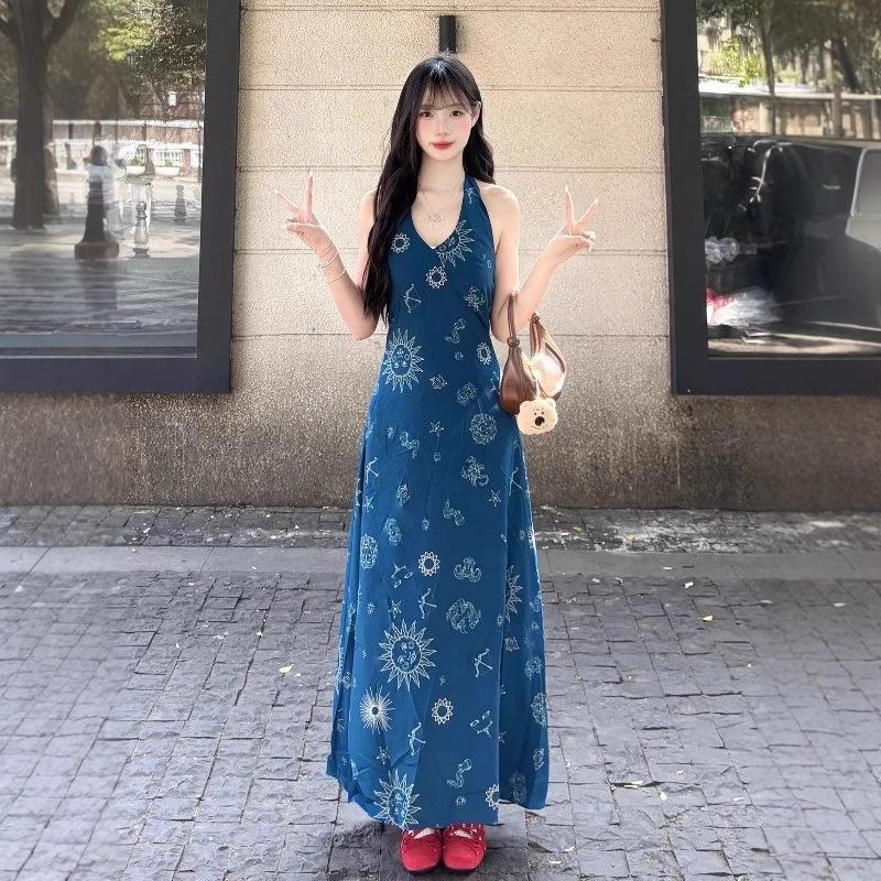 

French retro blue V-neck floral vest dress for women s summer small man with waist and thin temperament a-word long dress S синий
