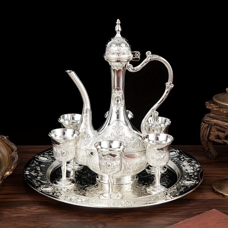 Sada vintage kovové turecké konvice na kávu, sada v evropském stylu, čajová sada 6 luxusních kávových šálků, řemeslný čajový tác a konvice na servírování čaje, kávy a cappuccina