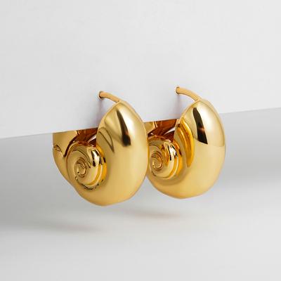 Vintage Waterproof Circle Chunky Snail Shell Hoop Earrings 18K Gold Plated Metal Seashells Shells Huggie Hoops Punk Jewelry Gift