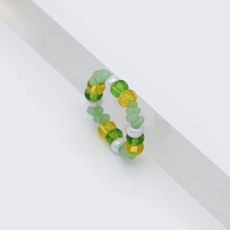 BONBEAU Sentimental pastel peanut beads ring