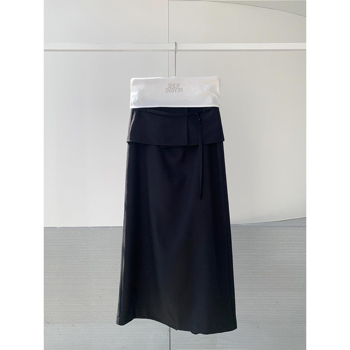 

Yi En Ou Inbyin A-Line Leather Skirt: Hip-Covering, Slimming Design with Back Slit and Lace-Up Detail Medium чорний