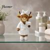 Environmentally Friendly Resin Decor Highland Cow Bathroom Figurine, Bathrobe Statue, Wateroroof Small Desktop Figurine Gift Animal Ornament for Sink