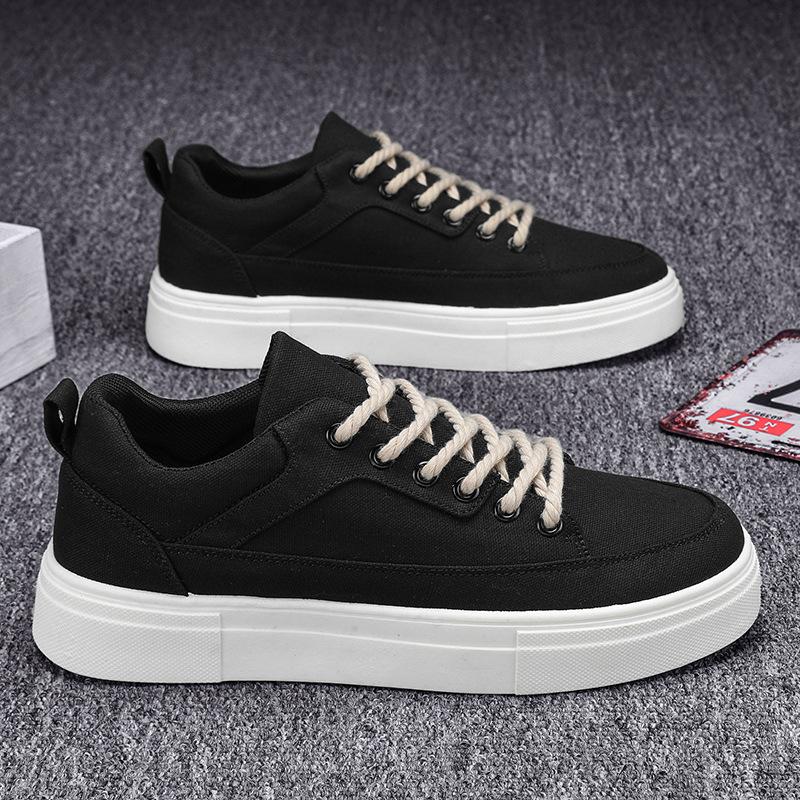 

Мужская обувь из парусины 2024 года, новая осенняя спортивная и досуговая универсальная студенческая обувь, мягкая подошва, черная тканевая обувь, нишевая модная обувь 39 чёрный