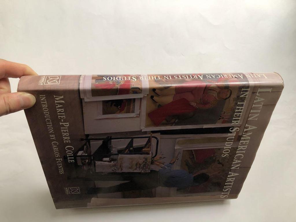 [USED] Latin American Artists and Their Studios Catalog