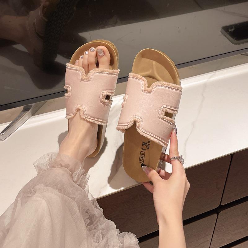 Thick-soled Slippers Women's Summer Wear New Shoes Versatile One-word Cool Slippers