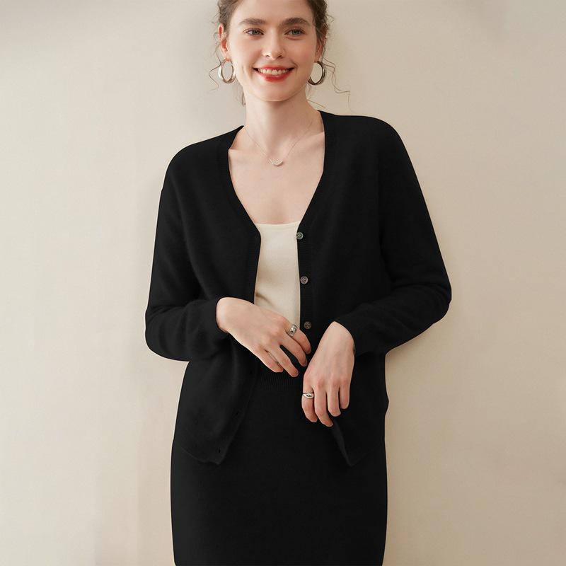 Women's V-neck Pure Cashmere Knit Cardigan - Soft & Fluffy Autumn/Winter Layer
