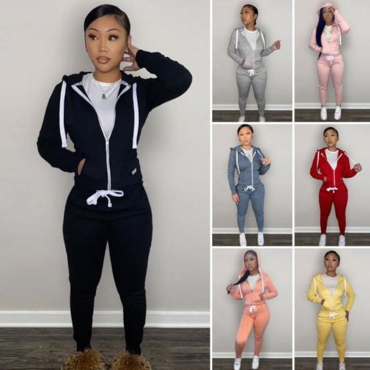 2Pcs Winter Women Tracksuit Set Fleece Lining Hooded Sweatshirt Coat with Long Sleeves Pockets Zipper Placket Elastic Waist Jogging Fall Solid Color