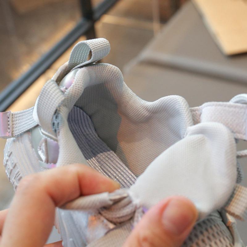 Sneakers Spring and Autumn New Girls' Children's Fashion Versatile Soft Sole Casual Shoes Boys' Campus Running Shoes