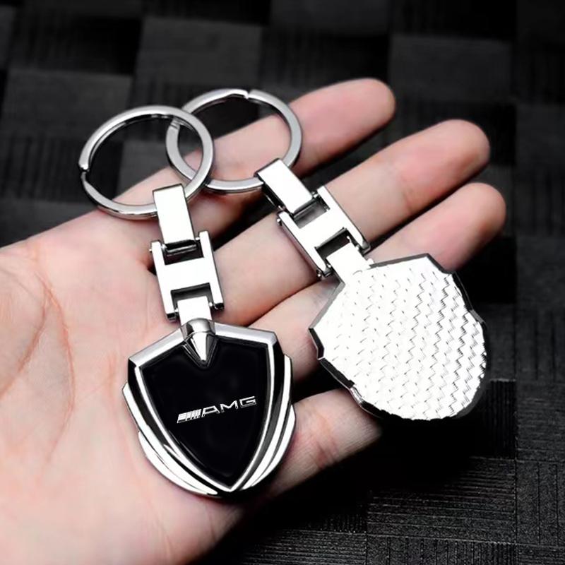 1Pcs 3D Metal Key Rings Car Emblems Keychain Car Accessories For Mercedes Benz AMG GLC GLE CLA C500 C200 C300 A B C EW204 W205 W203 W211 W212 W213