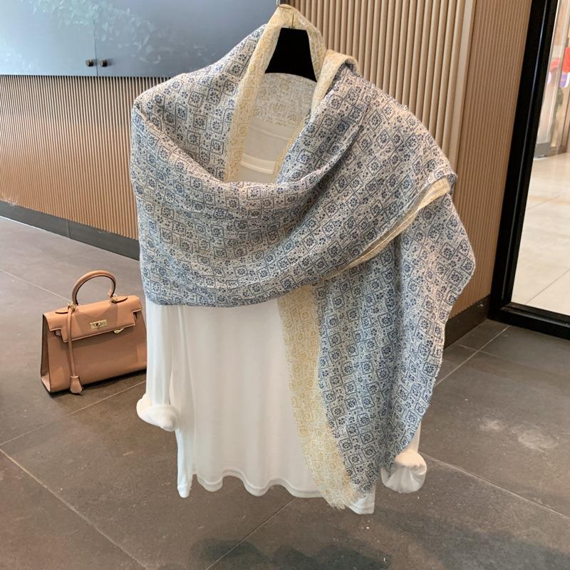 Summer Silk Scarf Shawl Sun Protection Dual-purpose Yarn Scarf Scarf Spring and Autumn Versatile Decorative Cotton and Linen Scarf Beach Towel