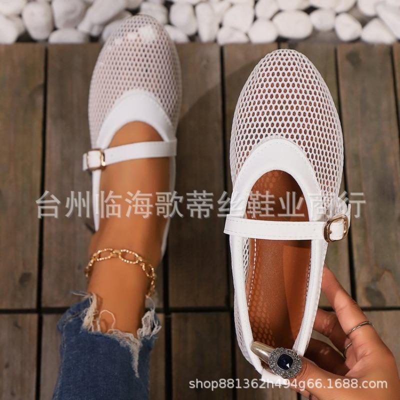 European and American large-size hollow mesh sandals, new round-head fishing net grid flat-soled sandals for outer wear in summer