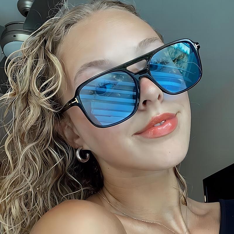 Vintage Oversized Sunglasses Women Retro Brand Big Frame Sun Glasses Female Black Yellow Ins Style Square Glasses