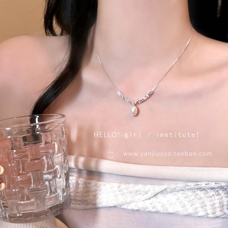 Korean Pearl Necklace for Women - Elegant Titanium Steel Clavicle Chain with Love Design