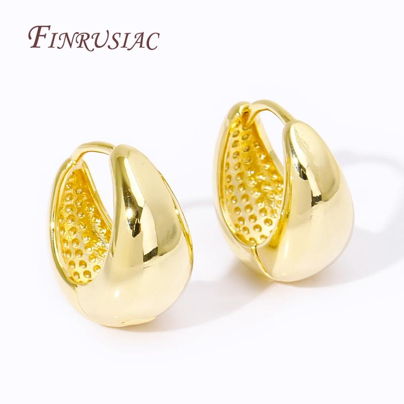Trendy U Shape Earring Hoops Female 18K Gold Plated Brass Metal Earrings For Women Thick Chunky Huggie Earrings Jewelry