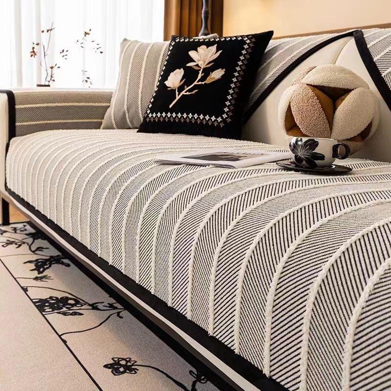 

Вінтажна французька наволочка на диван у ялинку з протиковзанням Four Seasons Нові надходження 2024 року 70*70cm