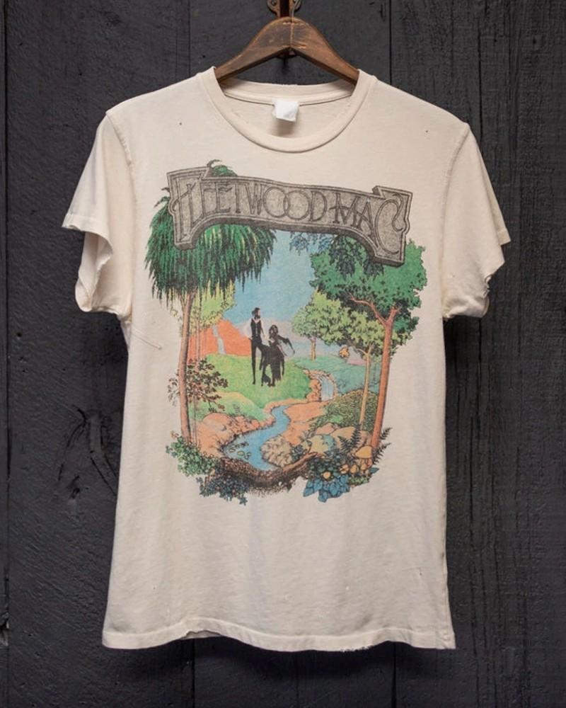 Rare Fleetwood Mac band 90s Remake Short Sleeve Classic T shirt Unisex T-Shirt XL