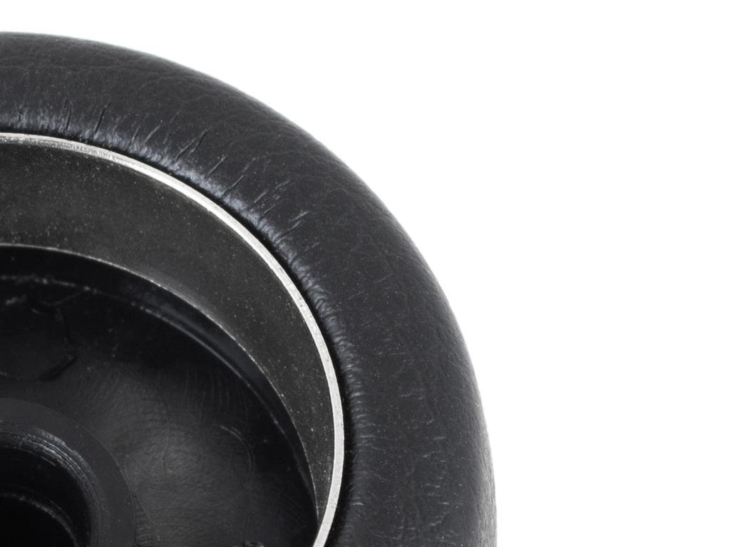 Alfa Romeo 147 00-10 Gear Shift Knob, Black & Silver, 5 Speed