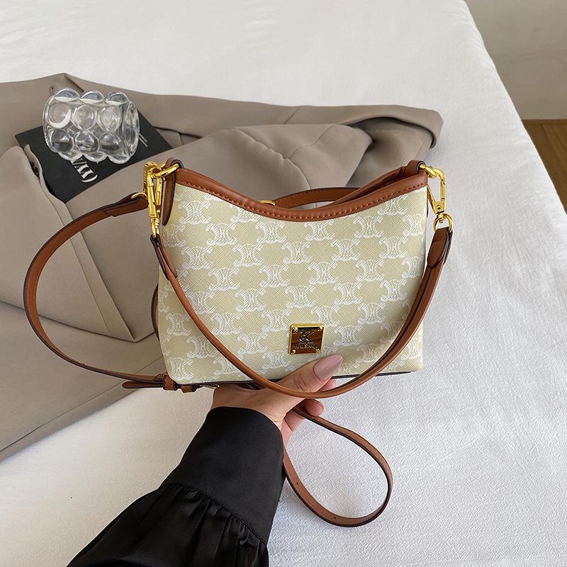 

Women s Retro 2025 High-End Underarm Crossbody Handbag - Versatile Luxury Bag for Commuting