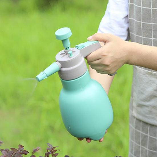 0.8/1/2/3L Spray Bottle Adjustable Nozzle Comfortable Grip Hand Pressure Sprayer Kettle Garden Accessories for Household