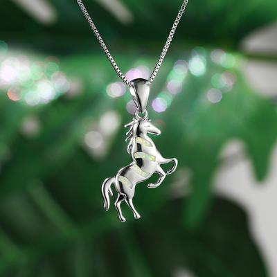 Heiß verkaufte modische Pony-Halskette mit femininem Temperament Vielseitige Halskette Schlüsselbeinkette