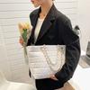 Urban Chic Großes Fassungsvermögen Sommer-Tragetasche Für Damen Stilvoll 2022 Neu Pu-Schultertasche