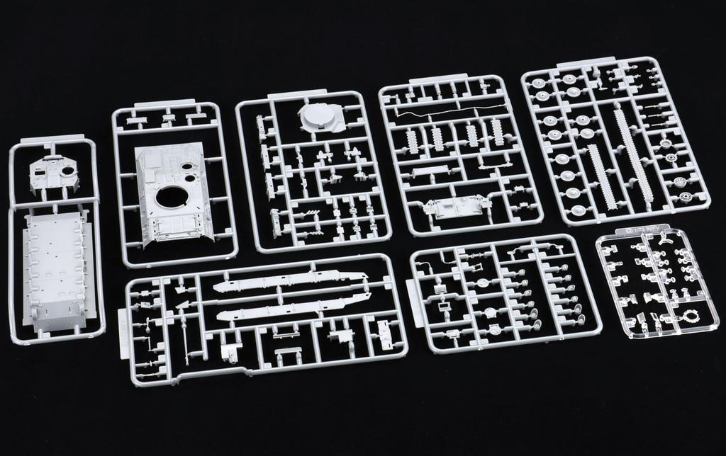 Military Series 27 Japan Ground Force Type 89 Armored Fighting Vehicle vehicles Plastic Model Kit 1/72 No. Self-Defense (2 included)