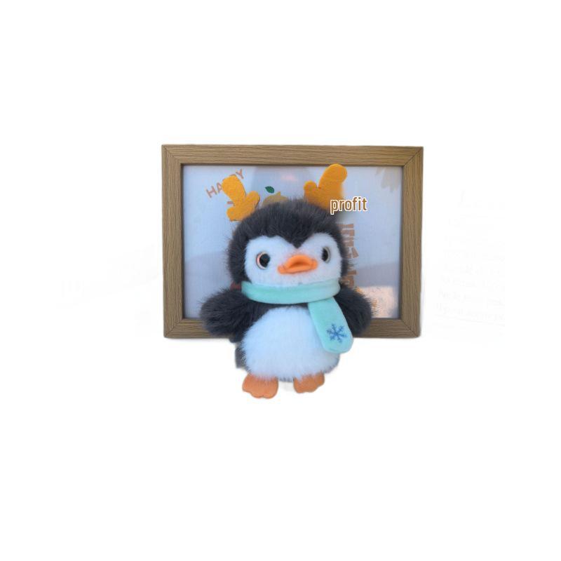 Entzückender Pinguin Plüsch Schlüsselanhänger: Süßes Winter-Schal-Accessoire & Cosplay-Anhänger