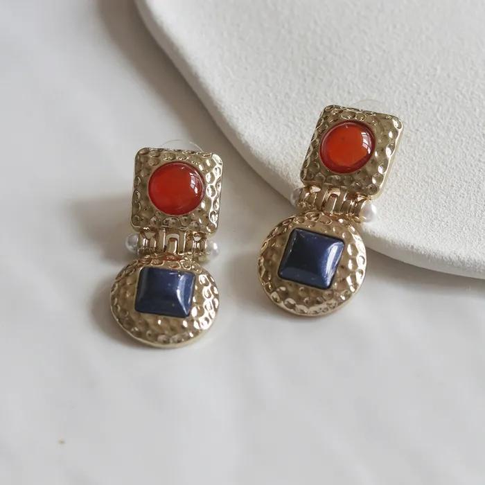 _JJ17 Antique Point Drop Bold Earrings