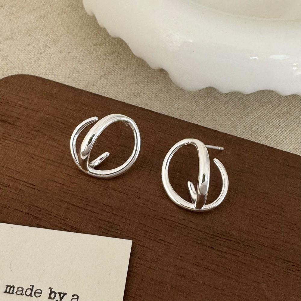 Koreanische geometrische unregelmäßige runde Ohrringe: Elegante, Einfache, Vielseitige Ohrstecker für Damen