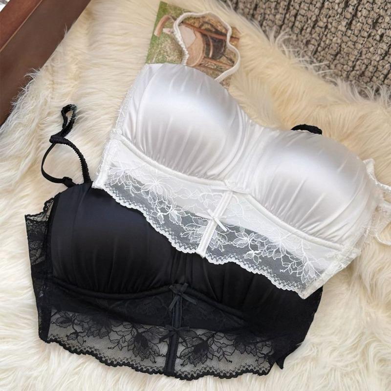 Fille Printemps et Été Luxe Léger Sexy Dentelle Petite Poitrine Push-up Montrer Grande Beauté Dos Sous-vêtement