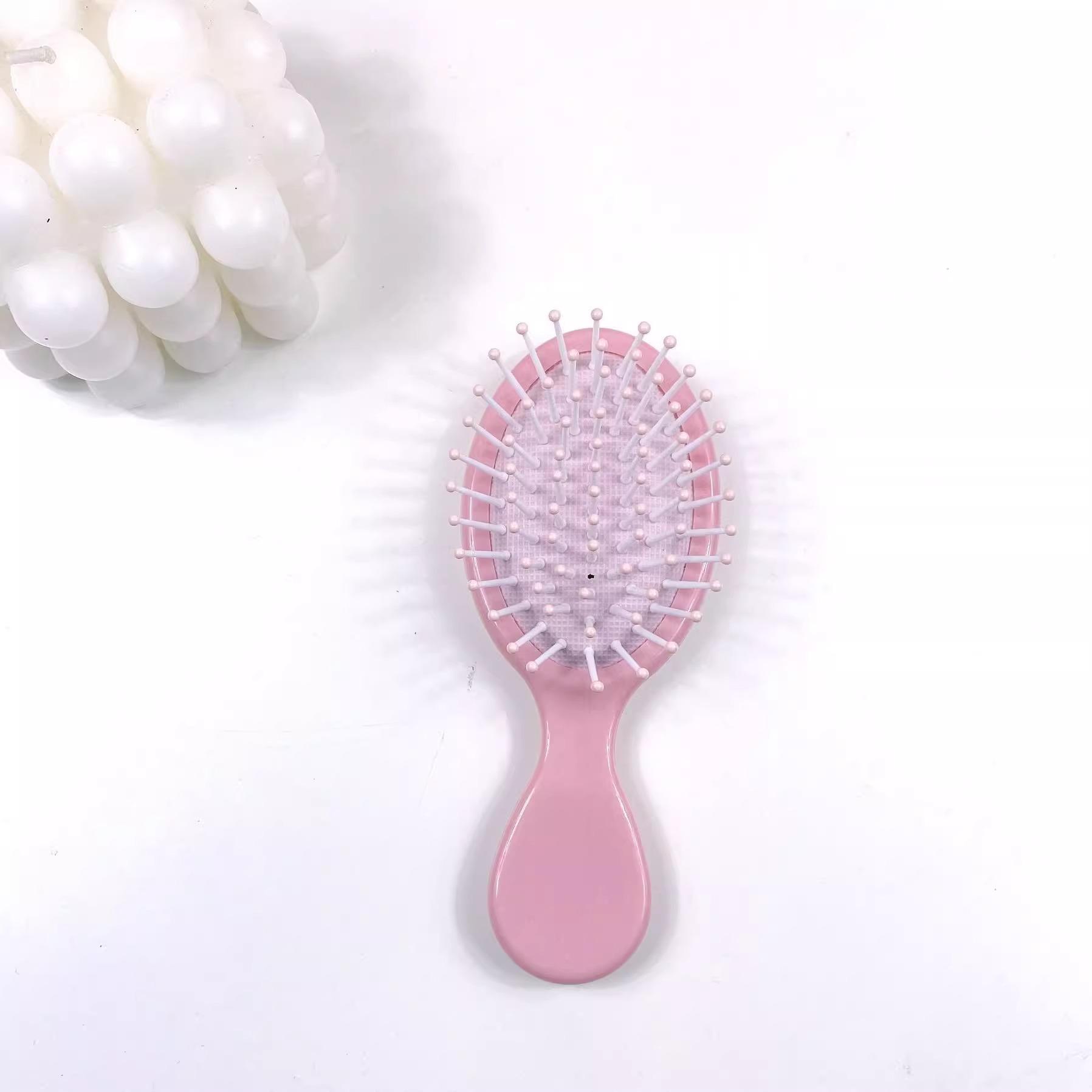 

Japanese Rib Comb for Women: Prevents Hair Loss, Ideal for High Skull Tops, Adds Volume, Massages, Large Curved Design