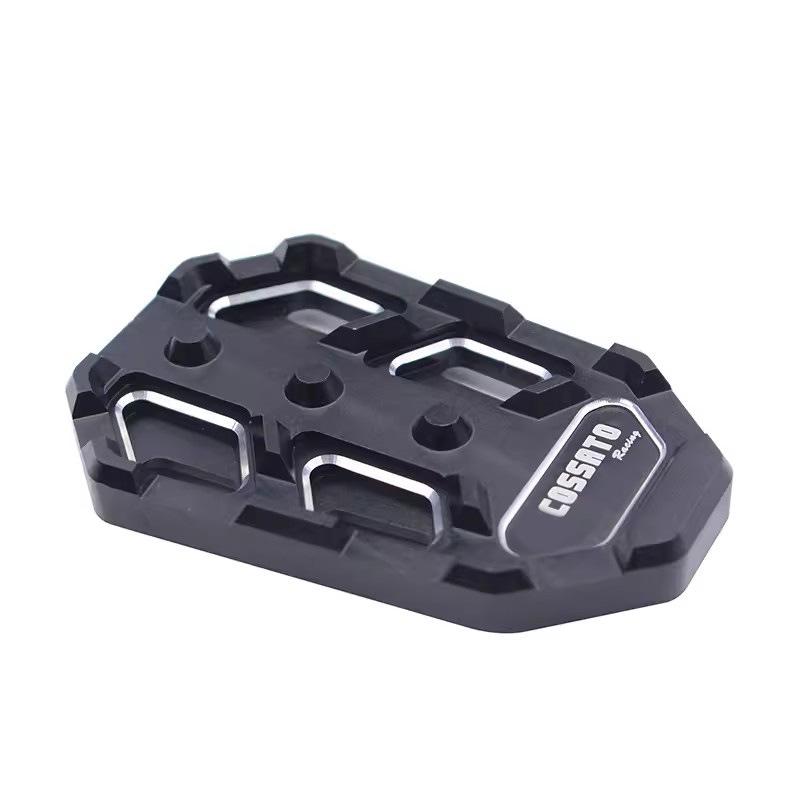 CFMOTO Footrest & Foot Pegs for 150, 250NK, 400GT, & 650NK Models