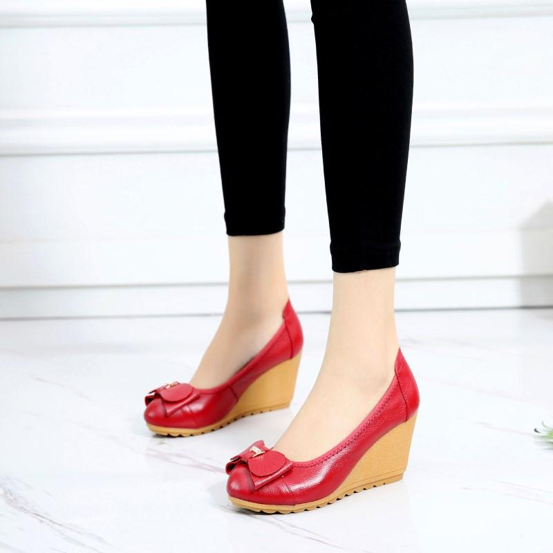

2026 Casual Women Wedges Shoes Genuine Leather Soft Comfort Round Toe Wedge Heel 7cm Brand Ladies Shoes Daily Wear 34 червоний