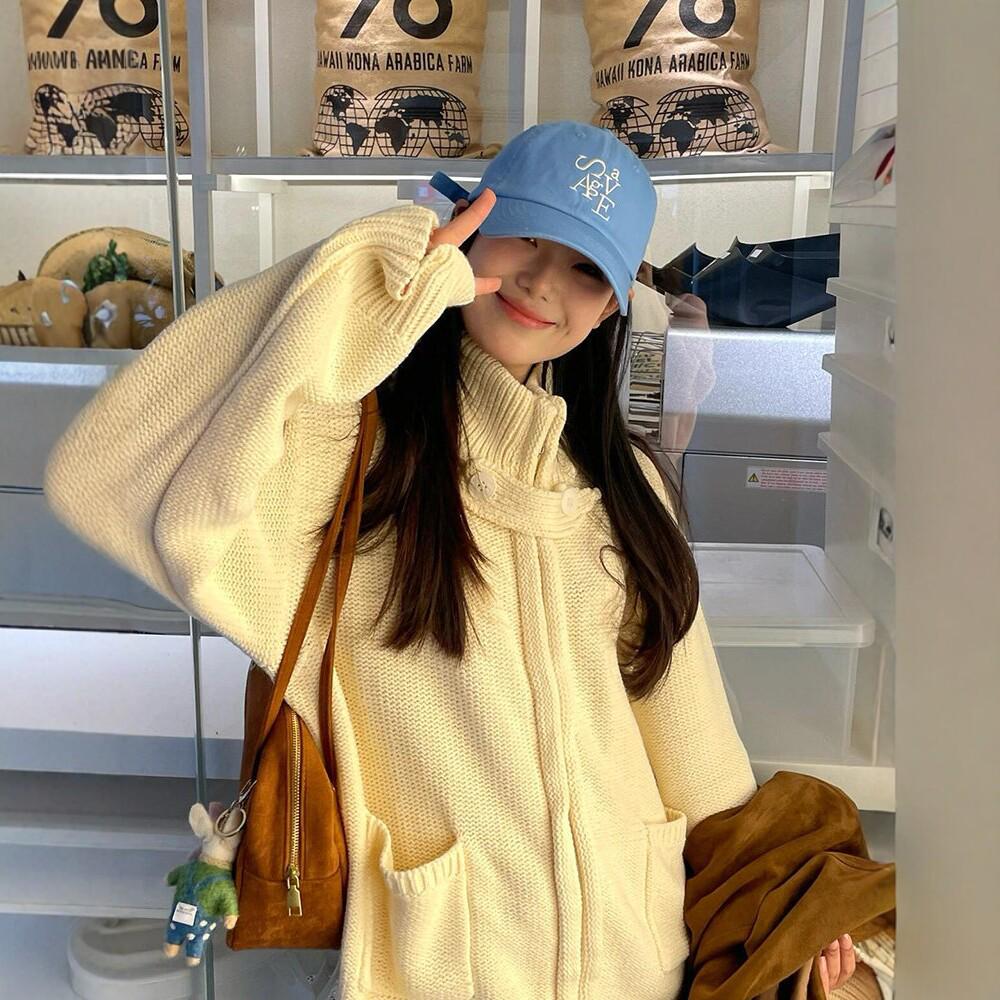 Embroidered Korean Style Baseball Cap: Slimming Look, Sun Protection, Unisex Fashion