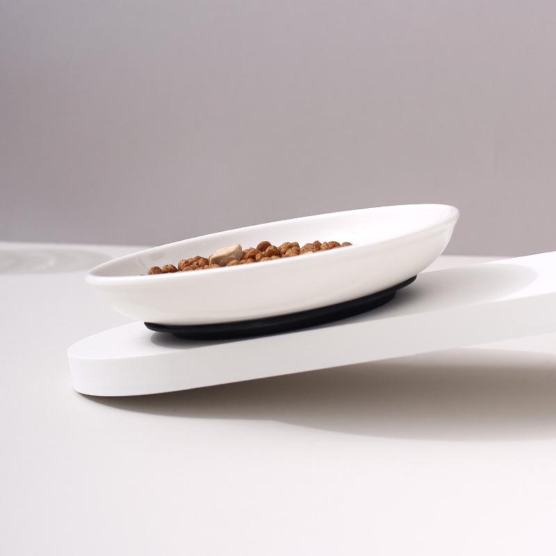 Minimalist Cat Paw & Fishbone Ceramic Pet Bowl with Anti-Spill Silicone Pad