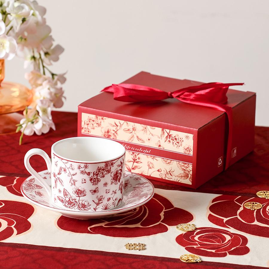 Vintage Floral Ceramic Coffee Cup and Saucer Set with Gift Box - Elegant Tea Cup for Home Use & Gift Giving