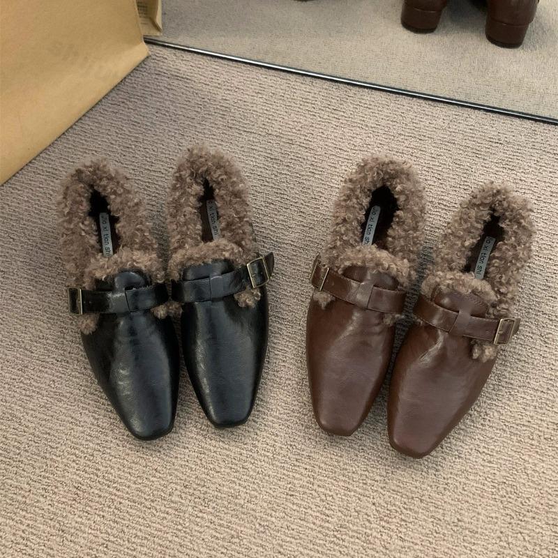 Women's Leather Shoes 2026 Winter Furry Loafers Square Toe Low Heel Casual Shoes Plush Warm Vintage Pumps Fashion Cotton Shoes