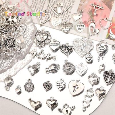 Creación de joyas – Complementos de joyería