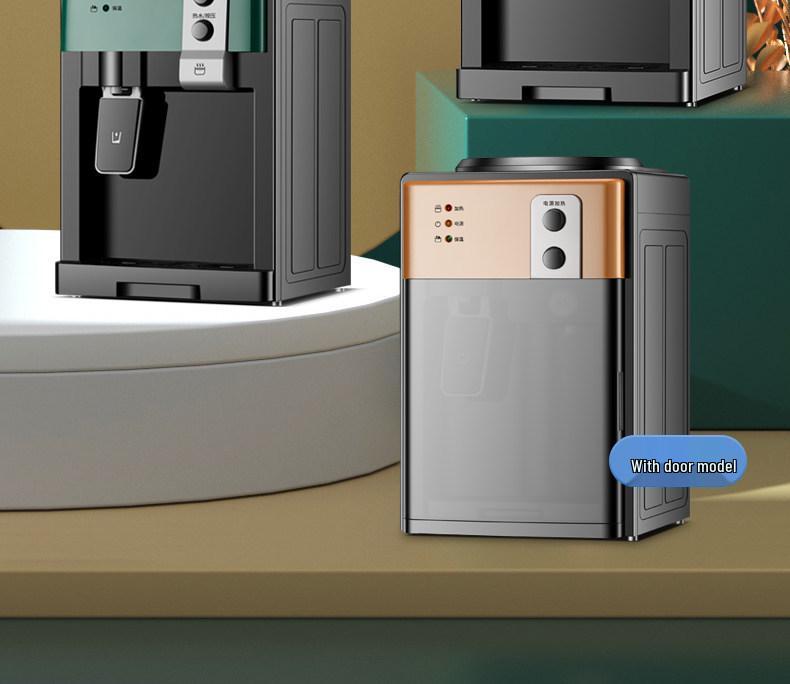 2026 Smarter Mini-Schreibtisch-Wasserspender: Automatische Toplader, Heißwasser bereit für Zuhause und Wohnheim.