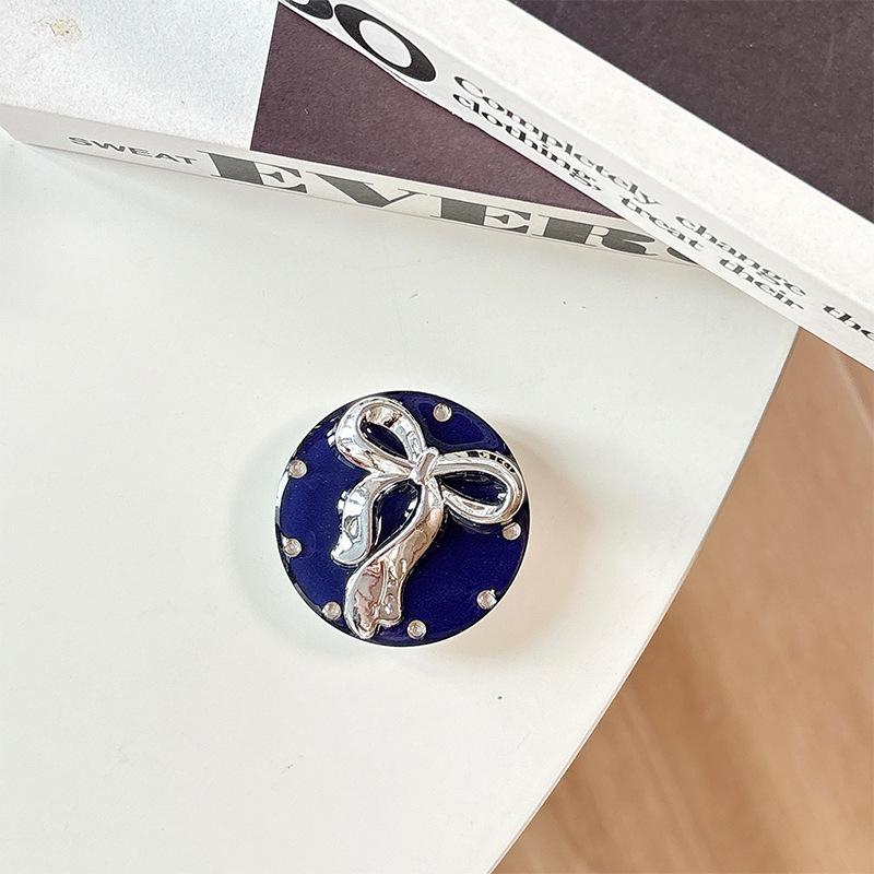 

Chic Bow Rhinestone Phone Stand: Fresh, Stylish, Retractable, Magnetic & Adhesive