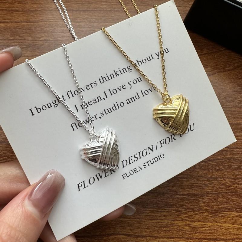 S925 Sterling Silver Niche Design Sense Love Necklace Simple Fashion Trend Retro Necklace 925 silver
