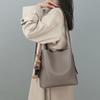 Bag Versatile New Women's Bucket Bag Fashion Versatile Large Capacity Commuter Underarm Bag Shoulder Bag Luggage