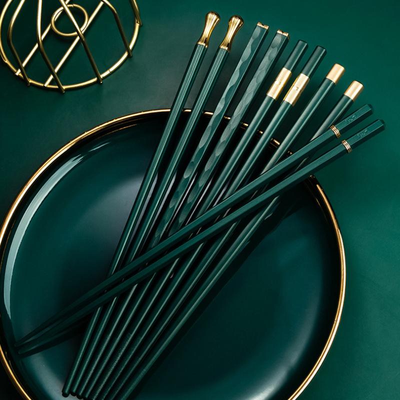 5/6/8Pair High Temperature Resistant Household One Person One Chopstick Meal Sharing Alloy Chopsticks