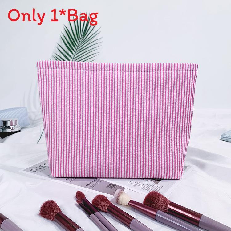 Boho Embroidered Travel Makeup Bag With Breathable Polyester For Daily Use