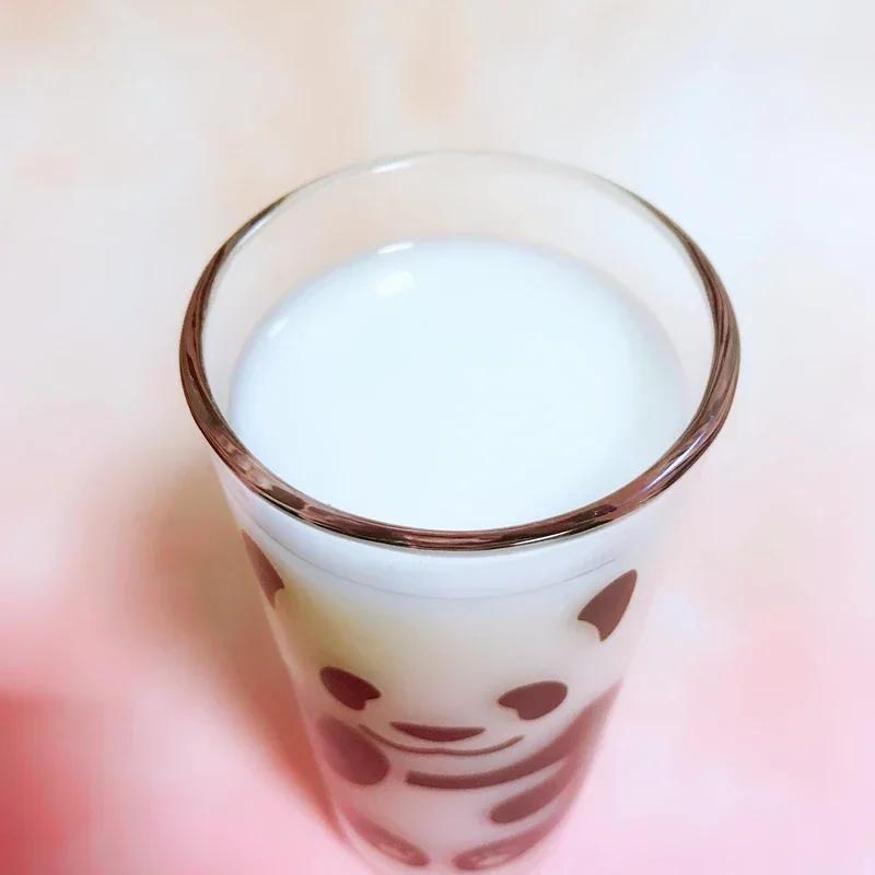 Süßer China Panda Glas Kreative Teeflasche Einzelner Transparenter Kaffeebecher Saft Panda Frühstück Milchbecher Glasware zum Trinken